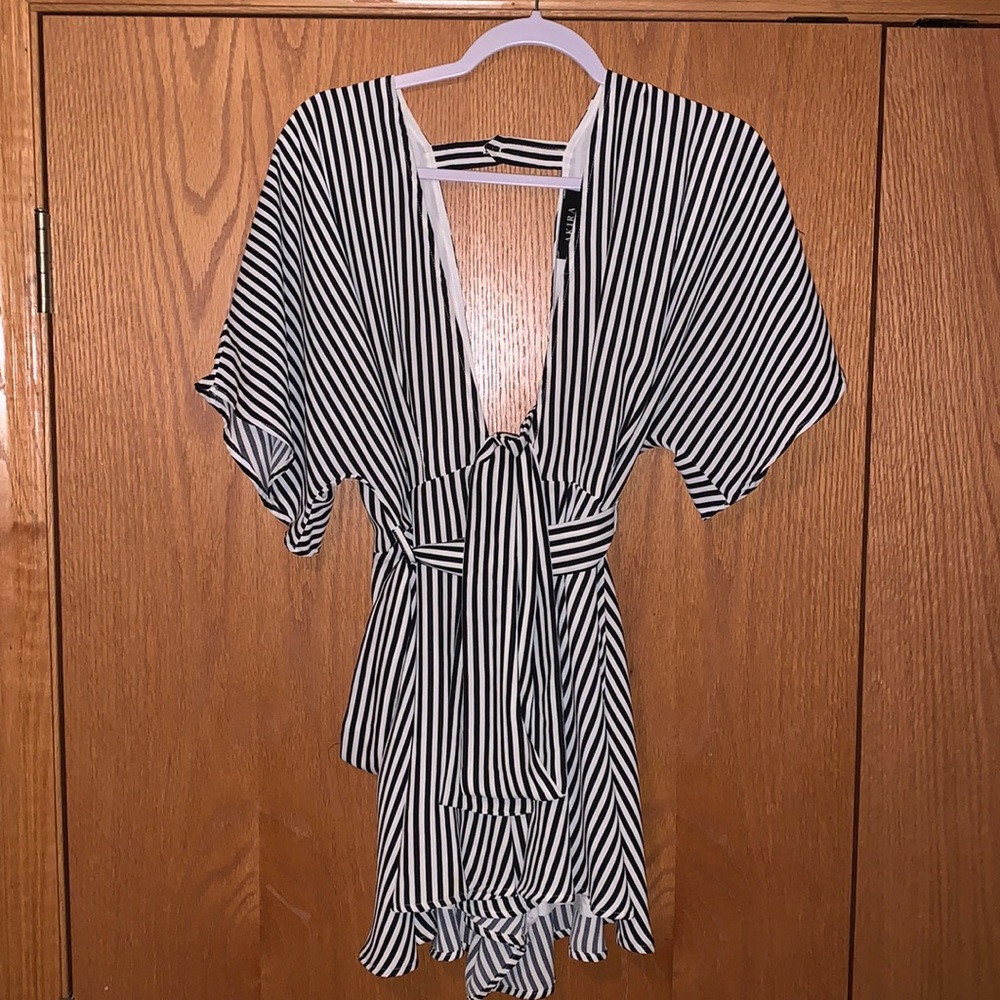 AKIRA striped romper